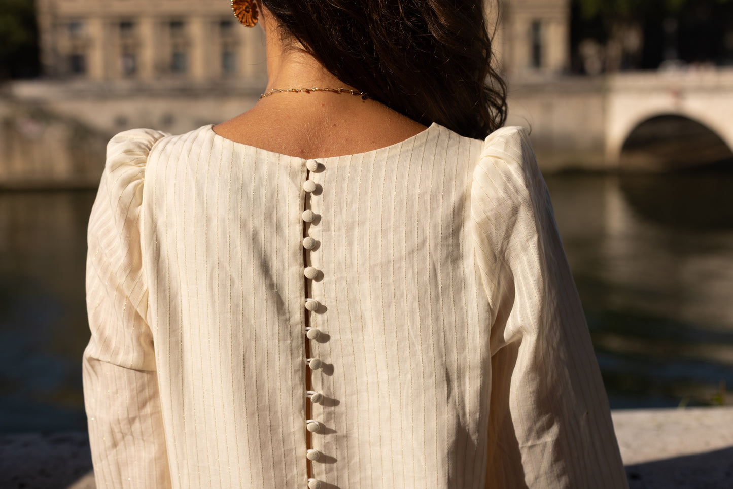 Robe courte rayures lurex doré écru