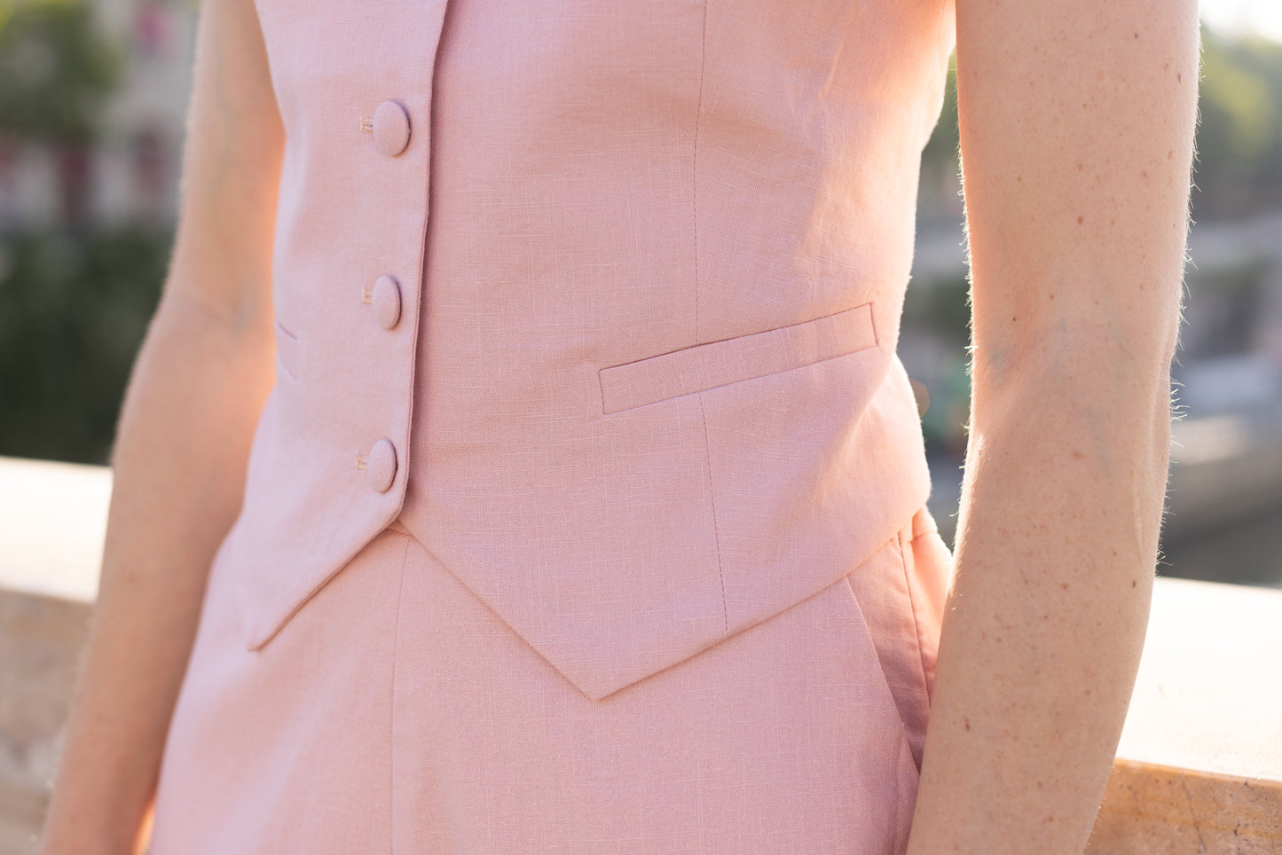 Gilet en lin rose