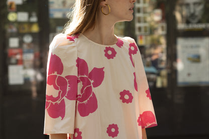 Robe courte fleurs rose