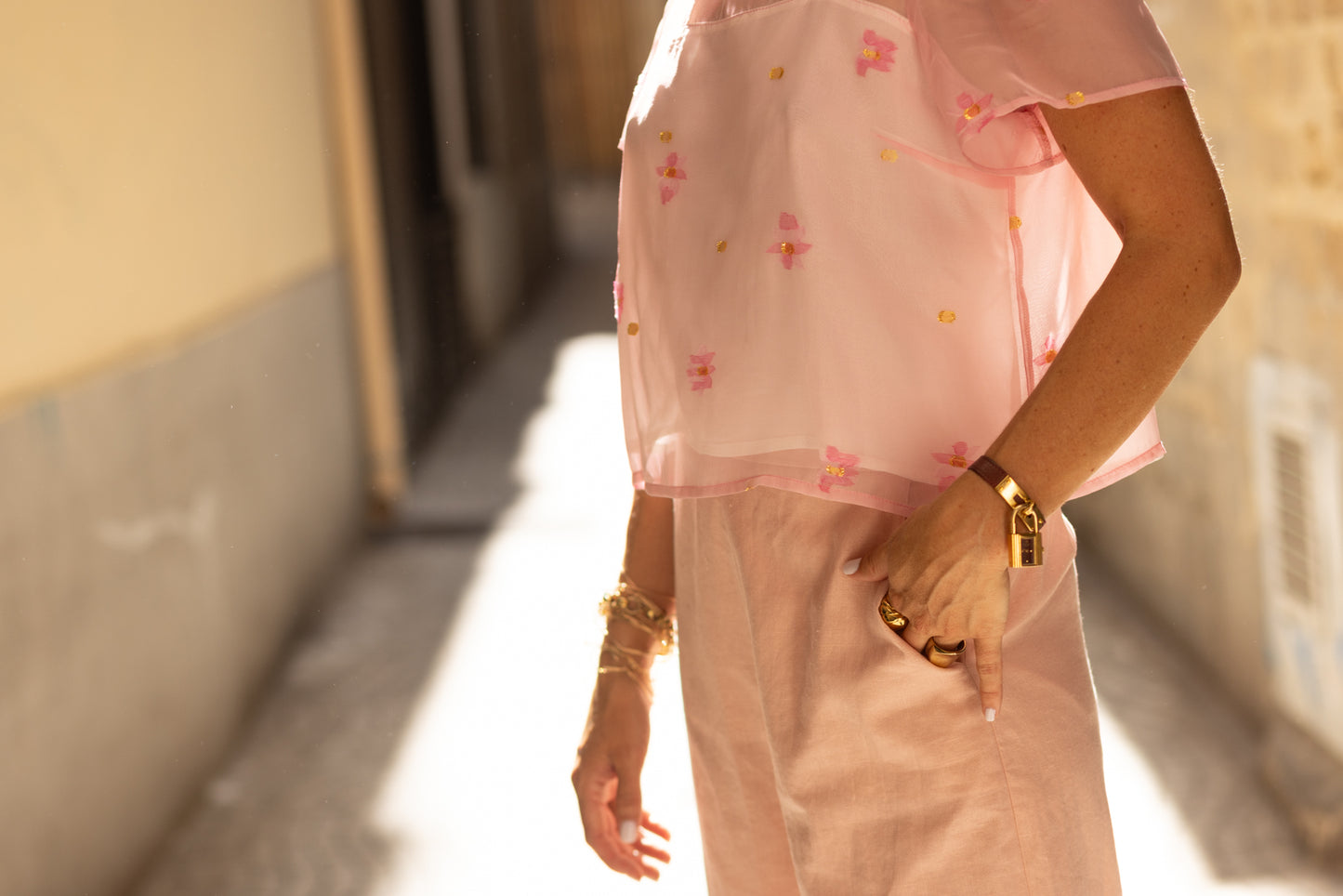 Haut en soie rose