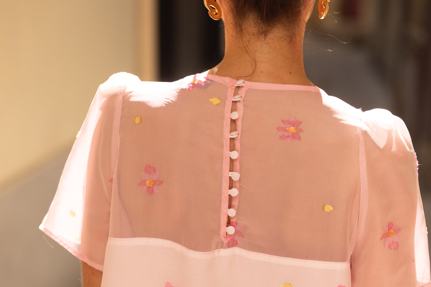 Haut en soie rose