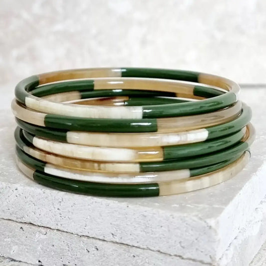 Bracelet en corne vert